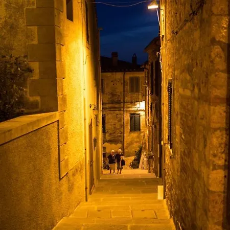 Le Logge Montepescali